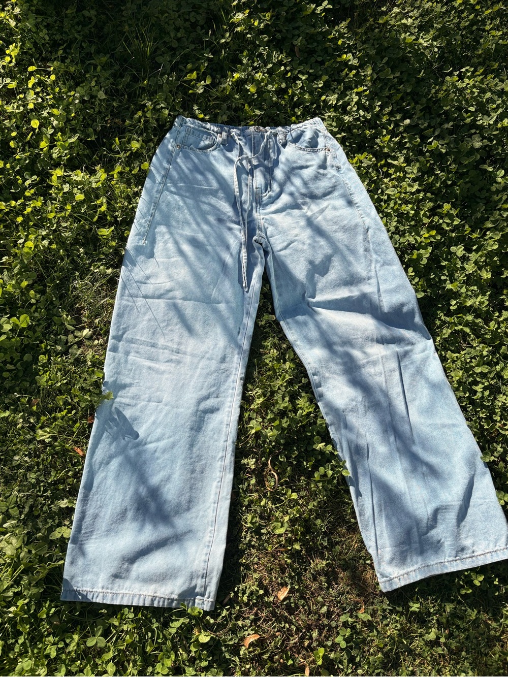 Light Blue Women’s Wide-Leg Jeans